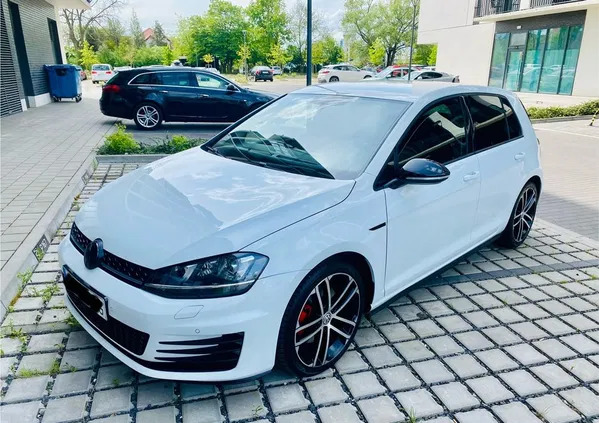 samochody osobowe Volkswagen Golf cena 54700 przebieg: 170000, rok produkcji 2015 z Wrocław